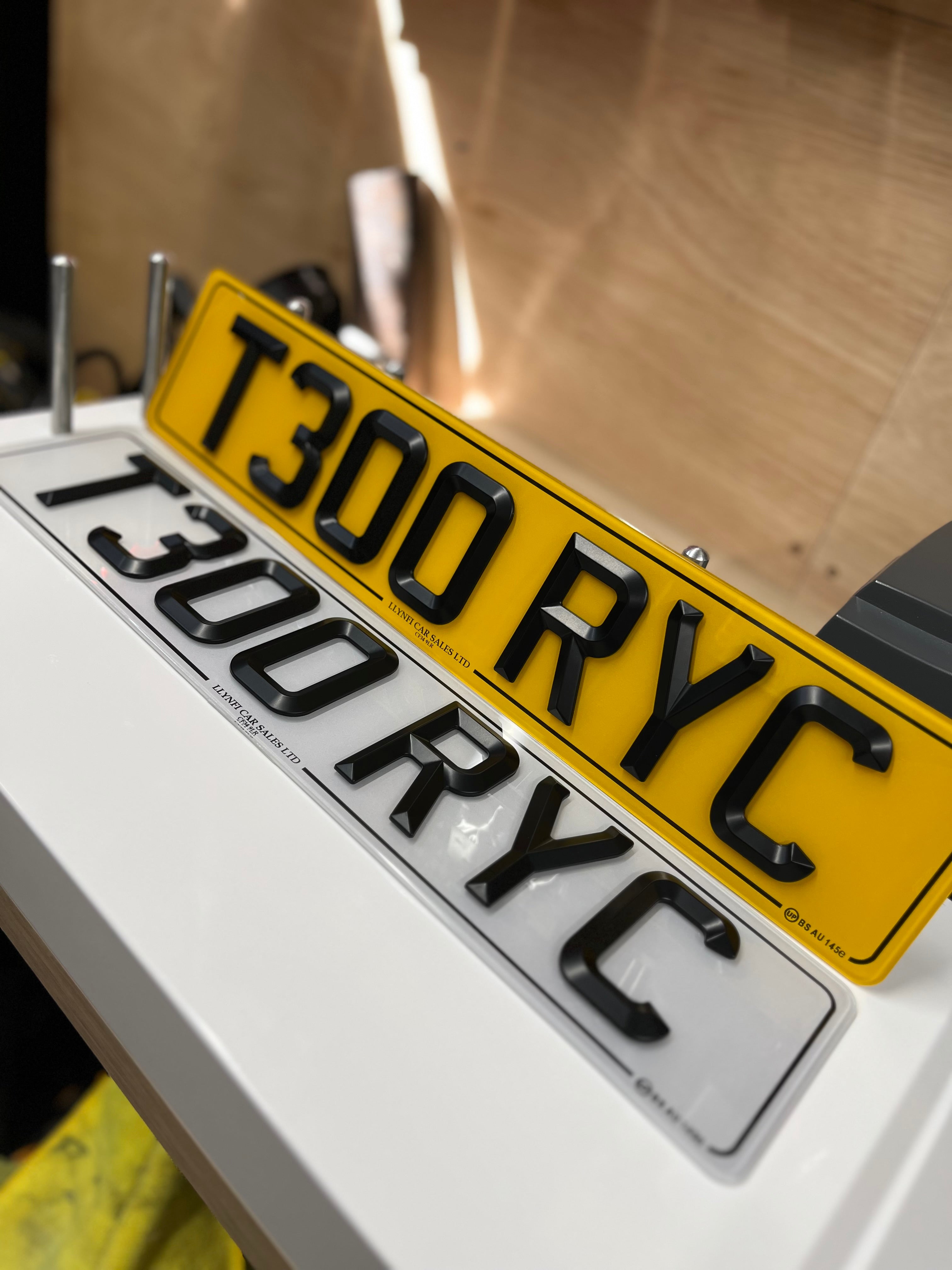 Retro Bevelled Plates